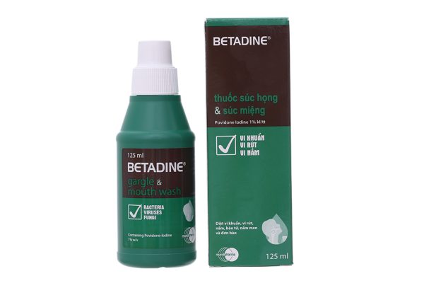 Thuốc súc họng Betadine phòng và trị nhiễm khuẩn khoang miệng